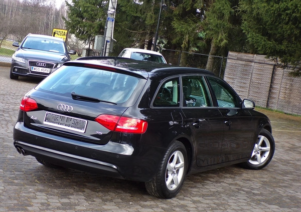 Audi A4 cena 43900 przebieg: 238000, rok produkcji 2014 z Czeladź małe 466